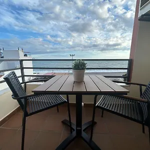 https://apartamento-primera-lnea-playa-vistas-al-mar.es-andalucia.com